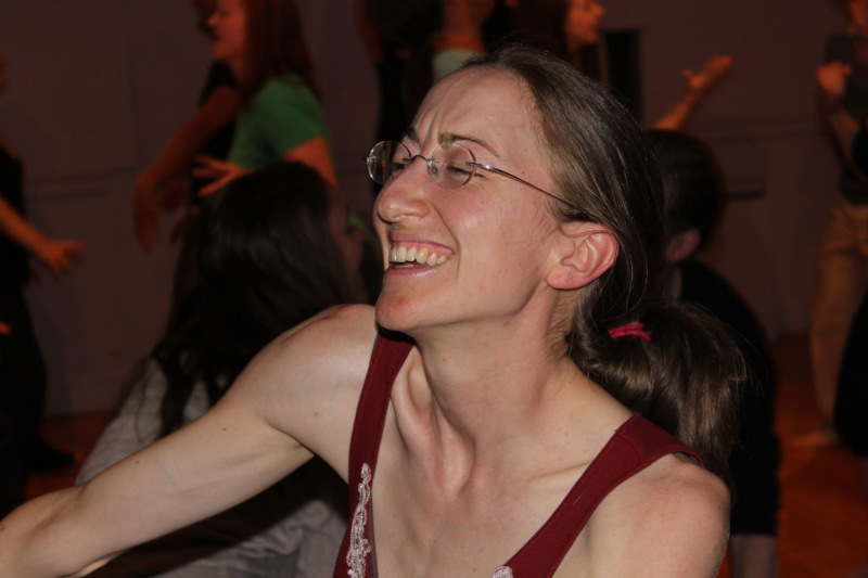 An actor in our International acting school surrenders to “authentic flow” in preparation for scene work.